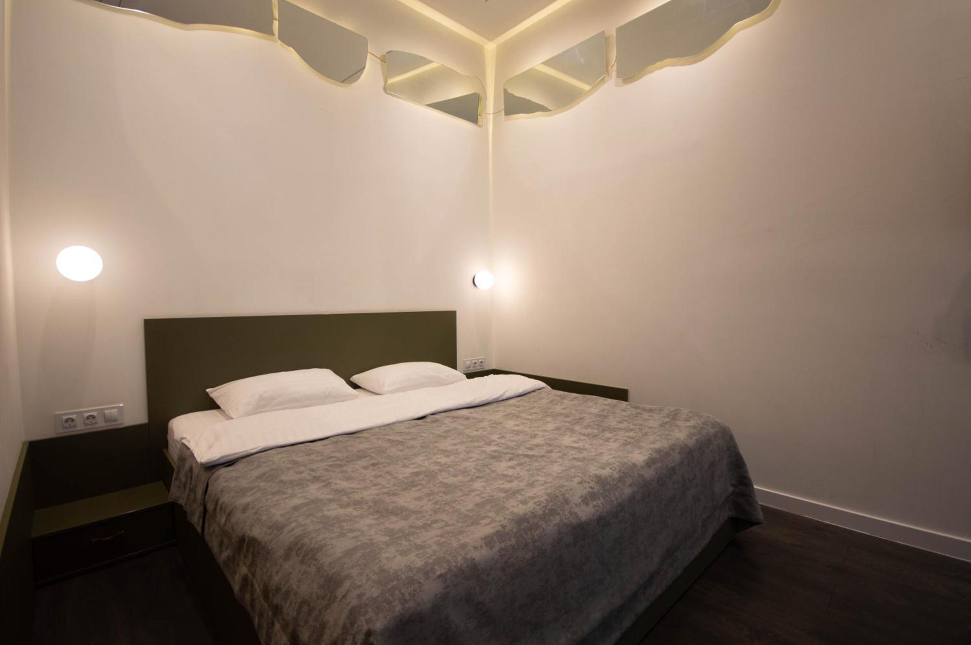 Kyiv Mars Apartments エクステリア 写真